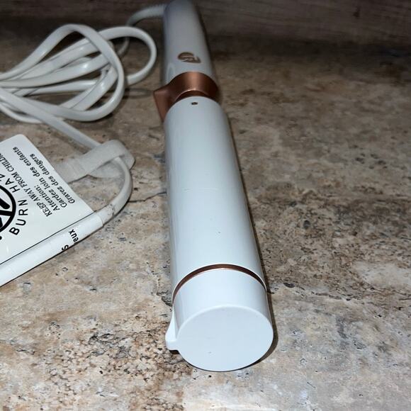 T3 Whirl Trio Curl Professional Curling Iron Wand 75683 Ceramic Long Barrel - Picture 3 of 9